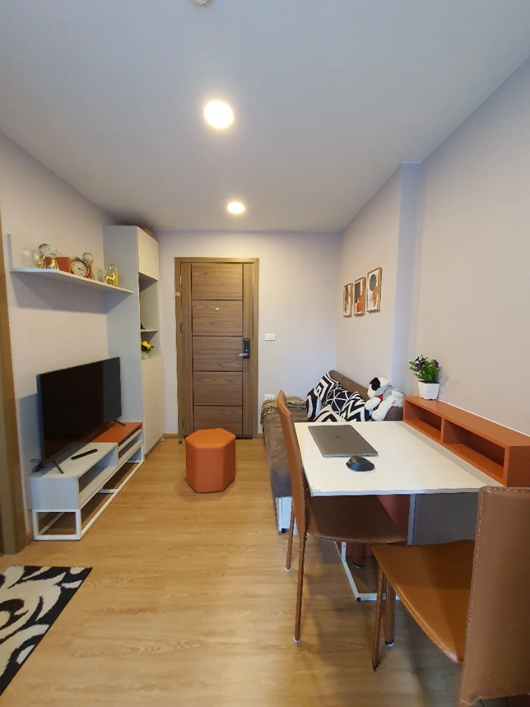 For rent, The Cube Loft Srinakarin - Theparak, 2nd floor, garden view, fully furnished, ready to move in, book now urgently.