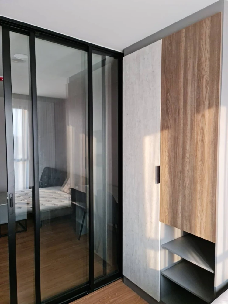 For rent: The Cube Loft Srinakarin - Theparak, 4th floor, fully furnished, nice to live in, book now, urgently.