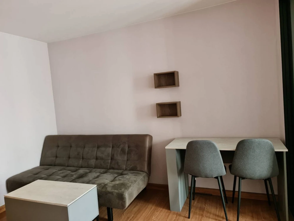 For rent: The Cube Loft Srinakarin - Theparak, 4th floor, fully furnished, nice to live in, book now, urgently.