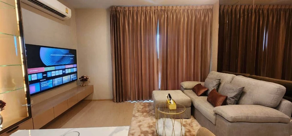 For rent: The Tree Sukhumvit 71-Ekkamai. Corner unit, beautiful, with an unobstructed view. Fully furnished and equipped with appliances—move-in ready images