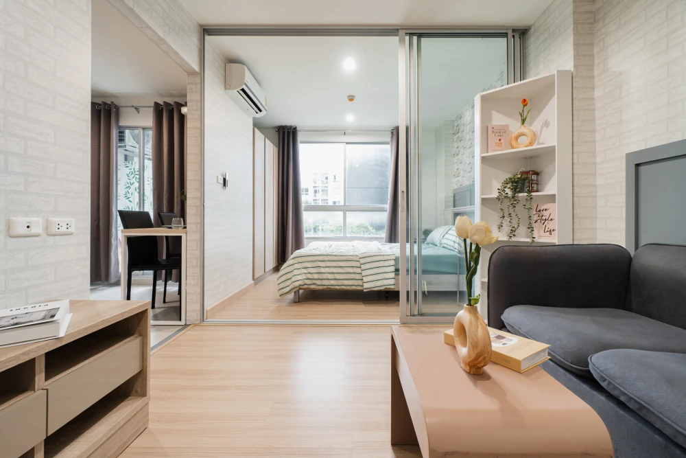 The Niche ID Serithai Room Details Phase 1, Building A, 3rd Floor, 28 sq m, corner unit, no shared bedroom. Fully furnished as pictured. Appliances