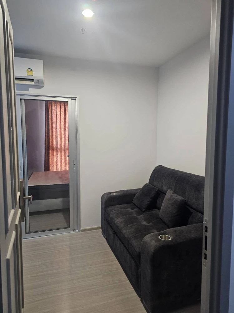 For rent: The Parkland Phetkasem 56, high floor unit, very livable, fully furnished, complete amenities. Book now before it's too late!!!