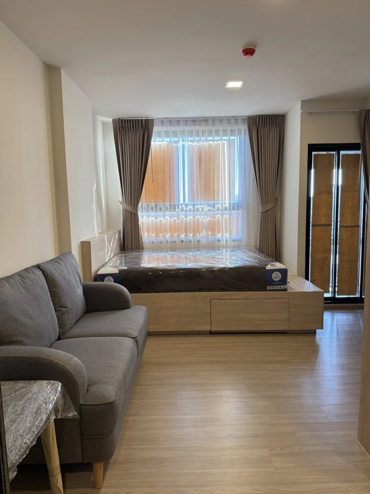For rent: The Move Sukhumvit 107 Condo. Pets allowed. Fully furnished. Ready to move in today.