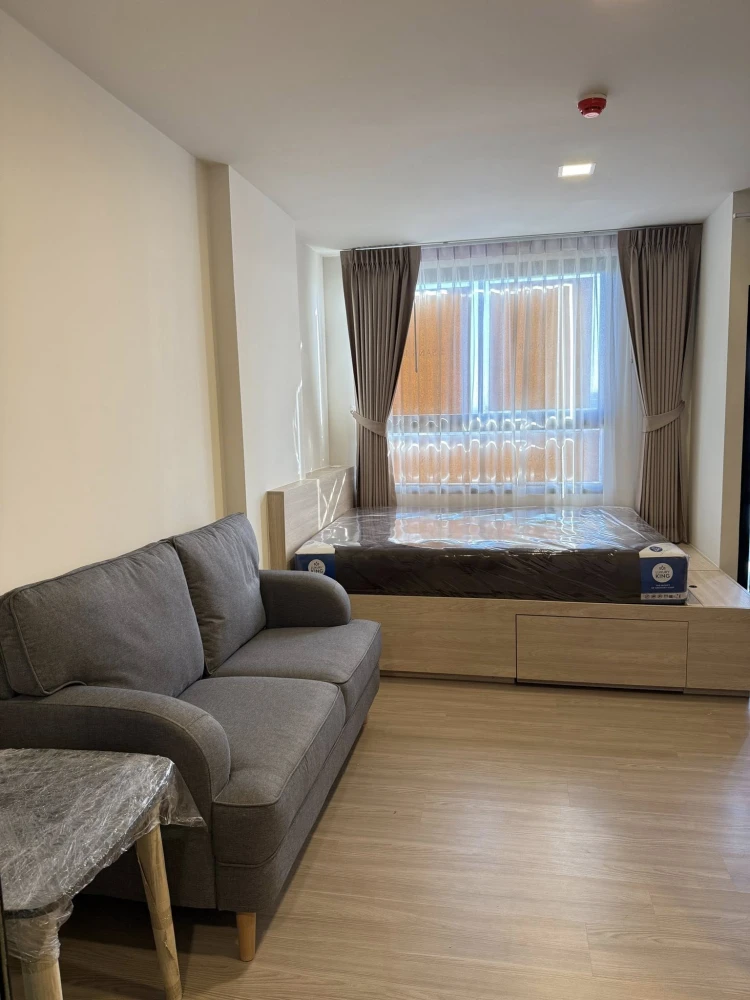 For rent: The Move Sukhumvit 107 Condo. Pets allowed. Fully furnished. Ready to move in today.