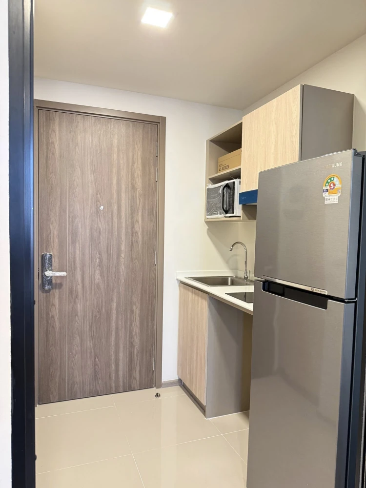 For rent: The Move Sukhumvit 107 Condo. Pets allowed. Fully furnished. Ready to move in today.