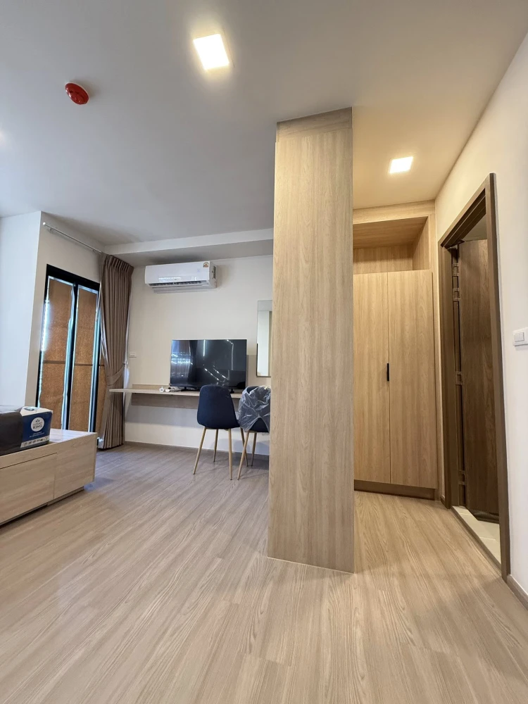 For rent: The Move Sukhumvit 107 Condo. Pets allowed. Fully furnished. Ready to move in today.