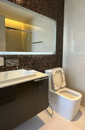 For rent: The Room Sathorn-Saint Louis, large room, corner room, quiet, not crowded, fully furnished, meets all needs