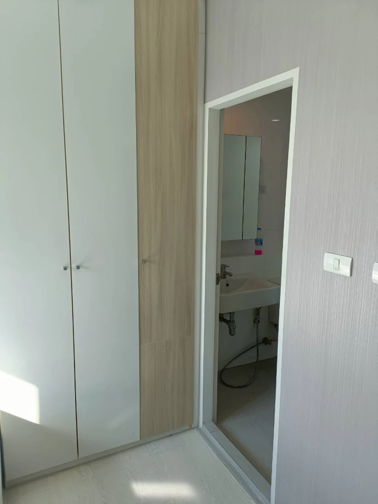 For rent: The Prodigy Phetkasem 62, nice room with complete amenities. If you don't reserve, you will regret it.