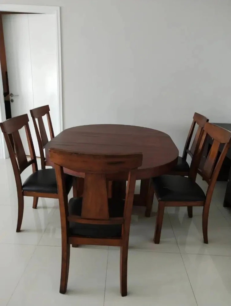 For rent: The Four Wings Residence Srinakarin, 7th floor, spacious room, fully furnished, ready to move in, book now, don't miss out.