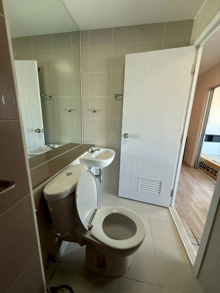 For rent, The Privacy Ladprao-Sena, corner room, fully furnished, ready to move in. Don't be afraid to look. Hurry up to reserve.