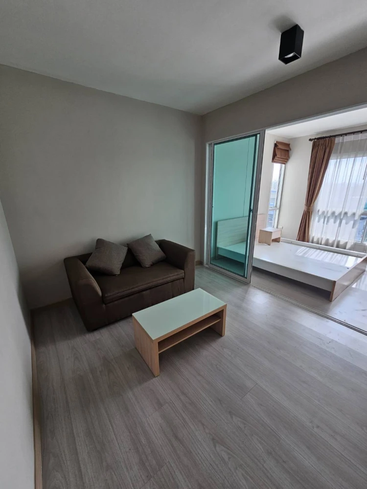 For rent: Tempo Quad Phahonyothin-Saphan Mai, 6th floor, fully furnished, super comfortable bed. Hurry and reserve now!