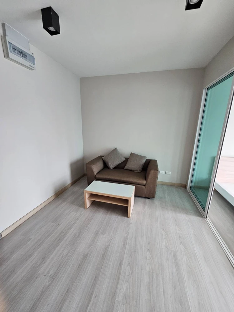 For rent: Tempo Quad Phahonyothin-Saphan Mai, 6th floor, fully furnished, super comfortable bed. Hurry and reserve now!