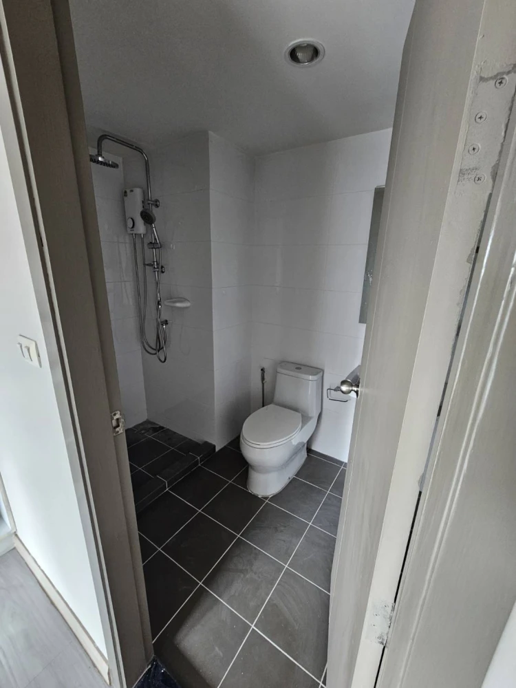 For rent: Tempo Quad Phahonyothin-Saphan Mai, 7th floor, fully furnished, super comfortable bed. Hurry and reserve now!