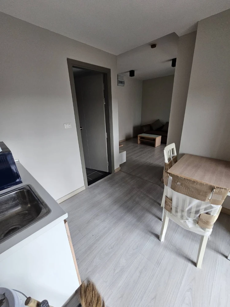 For rent: Tempo Quad Phahonyothin-Saphan Mai, 7th floor, fully furnished, super comfortable bed. Hurry and reserve now!