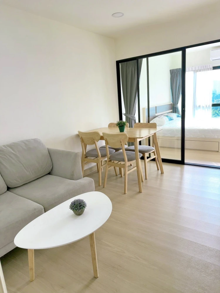 For rent: Plein Plein Condo Rama 5 - Ratchaphruek. 2 rooms, 8th floor, beautiful view of the Chao Phraya River, cool breeze. Don't miss out!