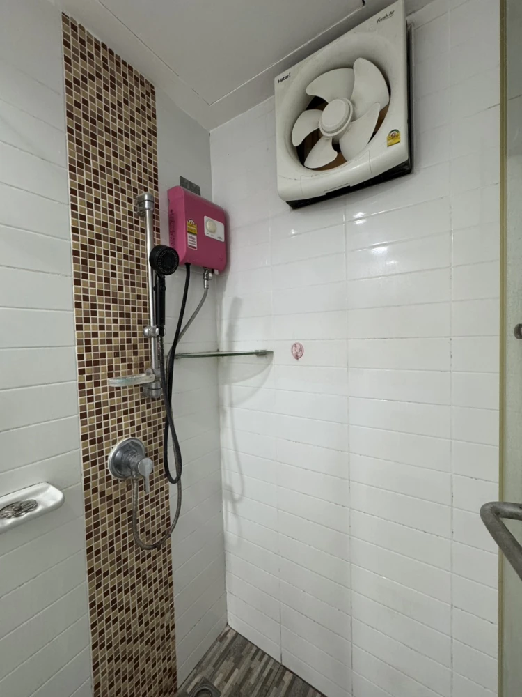 For Rent: Metro Park Sathorn, ready-to-move-in unit at an affordable price, fully furnished. Book now!