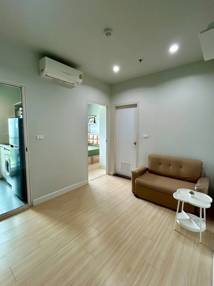For rent: Metro Sky Wutthakat, clearly separated rooms, fully furnished + electrical appliances, ready to move in, must book.
