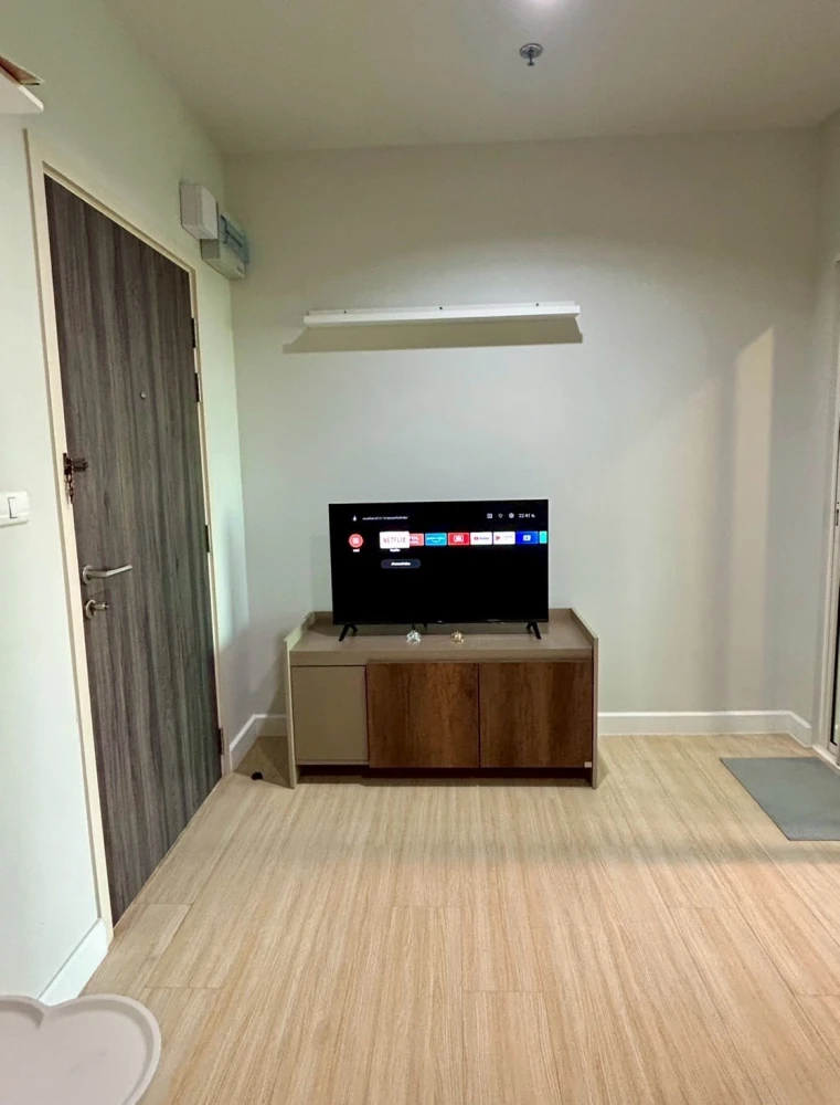 For rent: Metro Sky Wutthakat, clearly separated rooms, fully furnished + electrical appliances, ready to move in, must book.