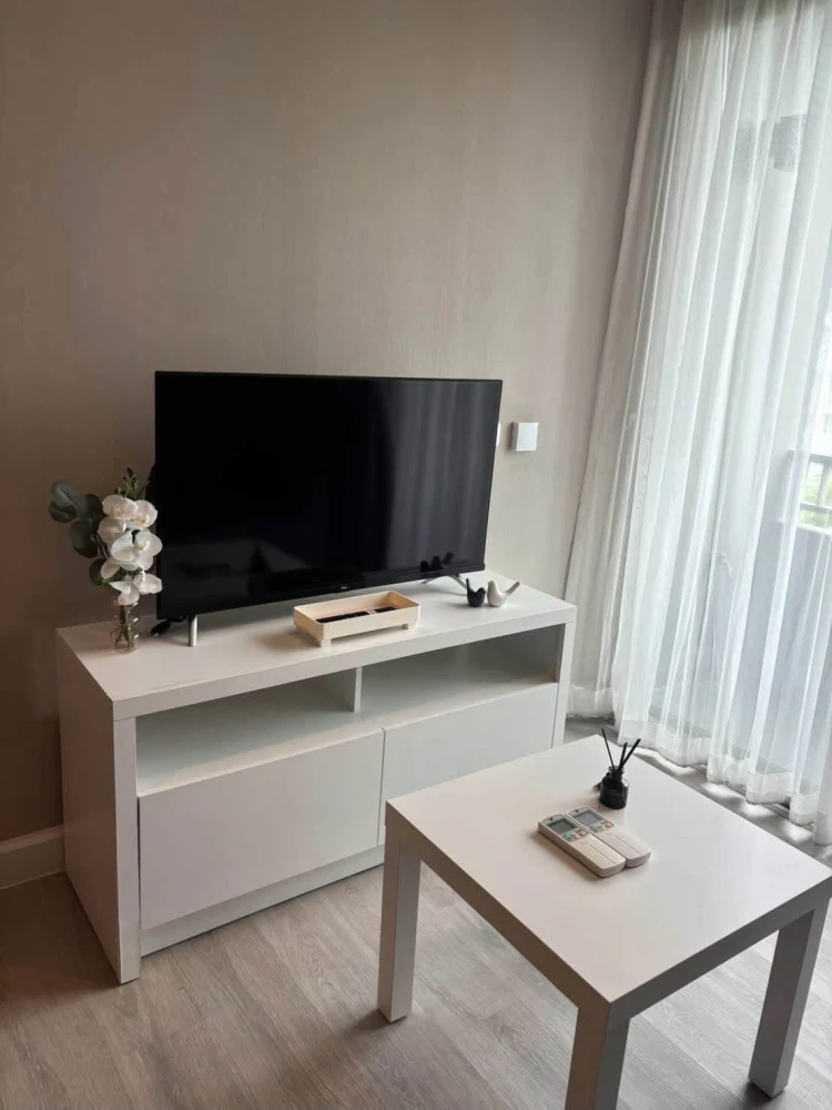 For rent, Metro Luxe Ratchada, completely new room, never had a tenant, beautiful room, fully furnished, complete with electrical appliances.