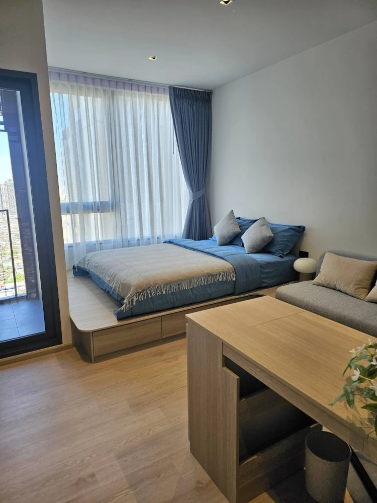 For rent!! Reference Sathorn-Wongwian Yai, 29th floor, Building B, Phase 1, beautiful room, fully furnished, don't miss out!!