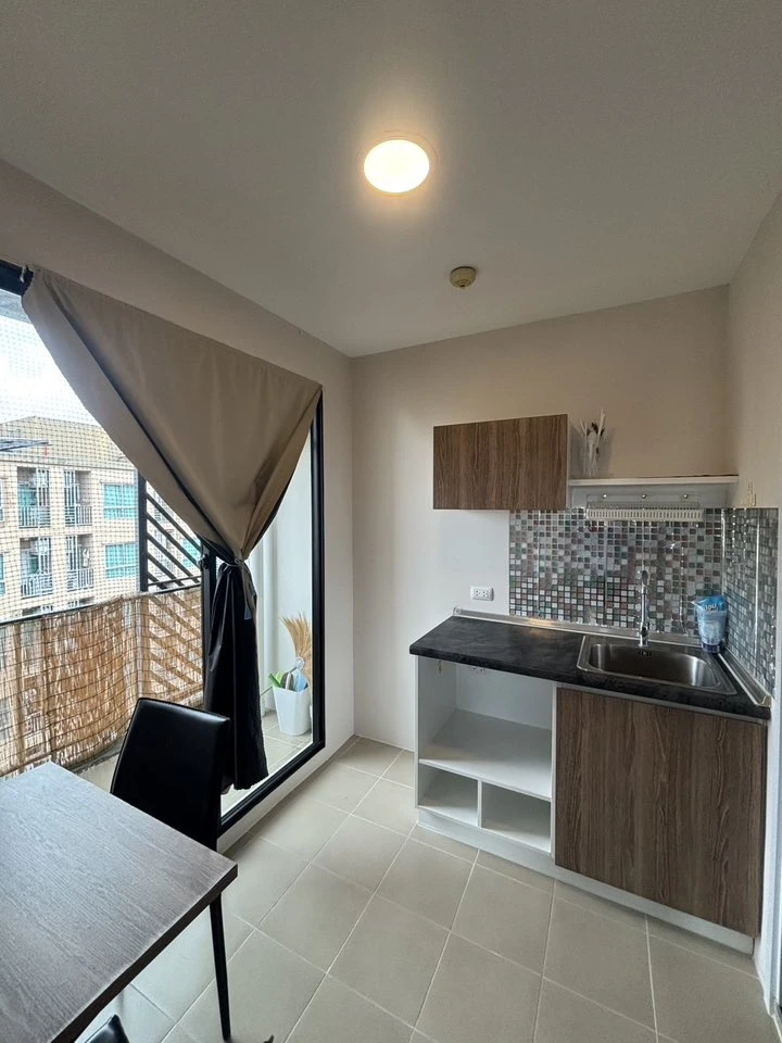 For rent: Lesto Condo Sukhumvit 113, ready to move in, fully furnished, affordable price, reserve now!