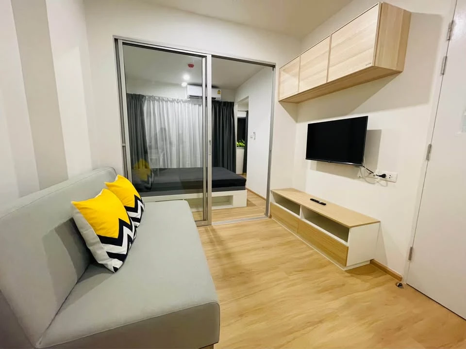 For rent: Sena Kit Chalongkrung, Lat Krabang. Well-separated rooms, perfectly divided zones. Great price. Don't miss out!