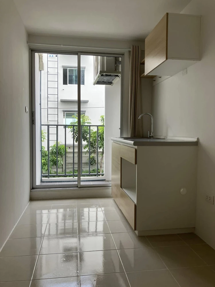For rent: Sena Kit Chalongkrung-Lat Krabang, ready to move in, fully furnished, electrical appliances, hurry and reserve now.