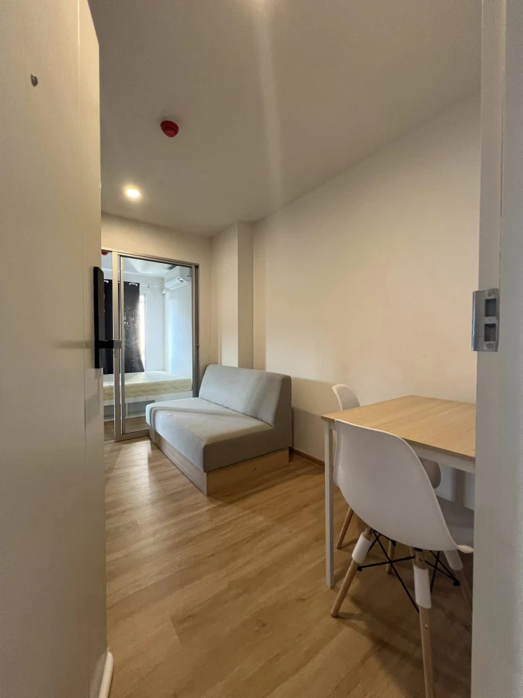 For rent: Sena Kit Chalongkrung-Lat Krabang, ready to move in, fully furnished, hurry and reserve now.