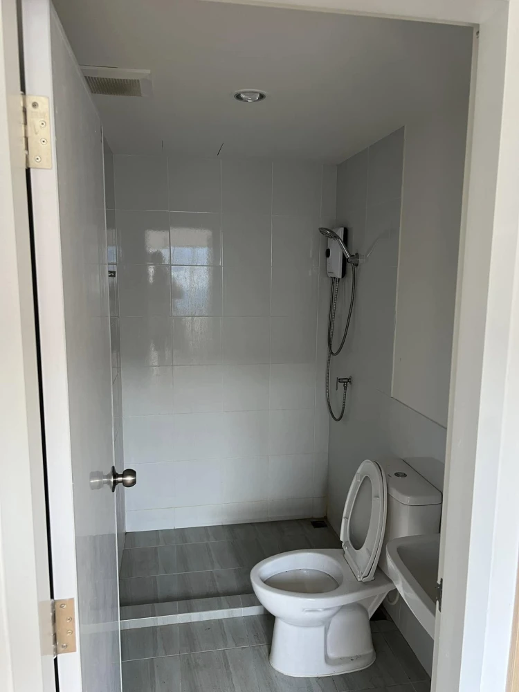 For rent: Sena Kit Chalongkrung-Lat Krabang, ready to move in, fully furnished, hurry and reserve now.