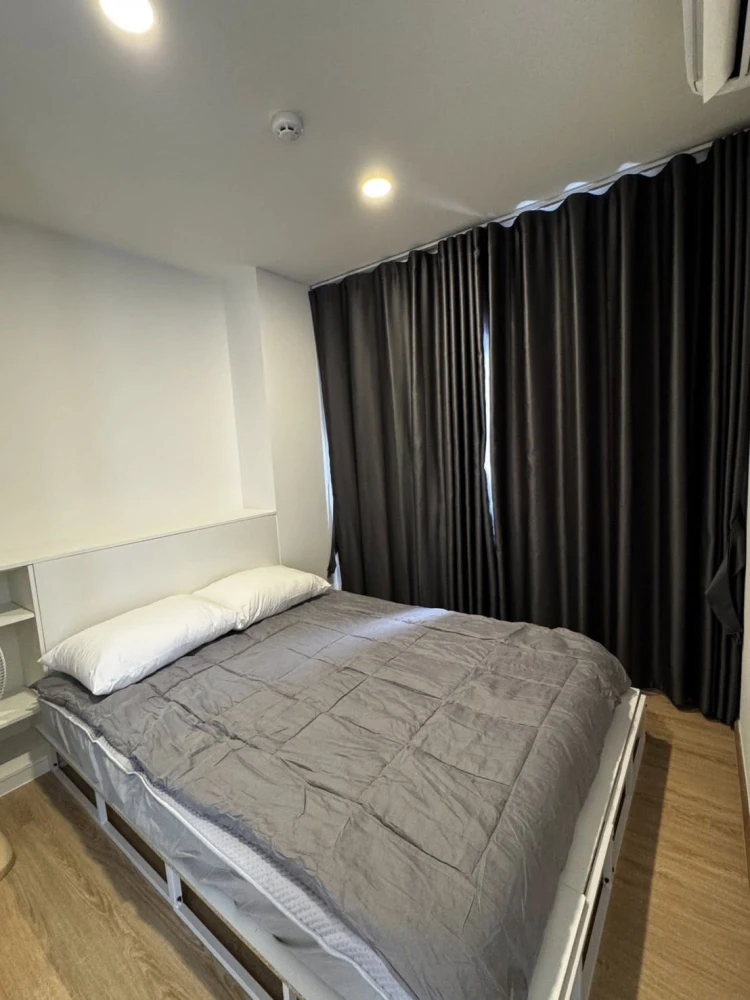 For rent: Sena Kit BTS Saphan Mai, Building A, 8th floor, corner unit. Beautiful room, ready to move in!