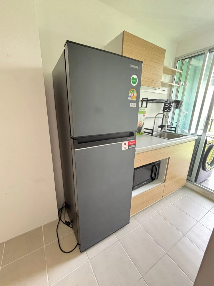 For rent: Sena Kit Rangsit-Khlong 4, Building E, 5th floor. Clean, bright, and very livable. Move in now, don't hesitate!