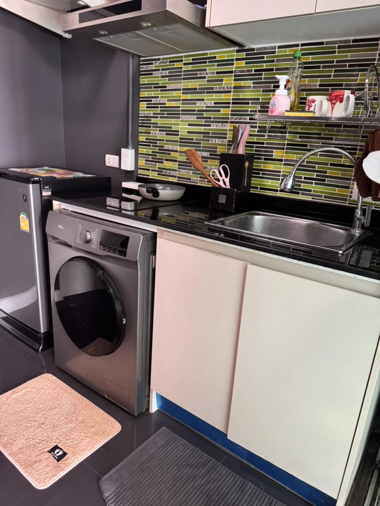 For rent: A Space Me Bangna. Fully furnished with built-in furniture, ready to use. Great view, comfortable living. Book now before it's too late!