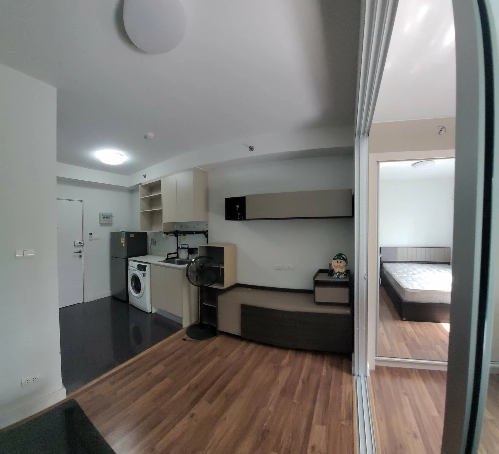 For rent: A Space Me Rattanathibet. Nice room, fully furnished, affordable price. Book now!