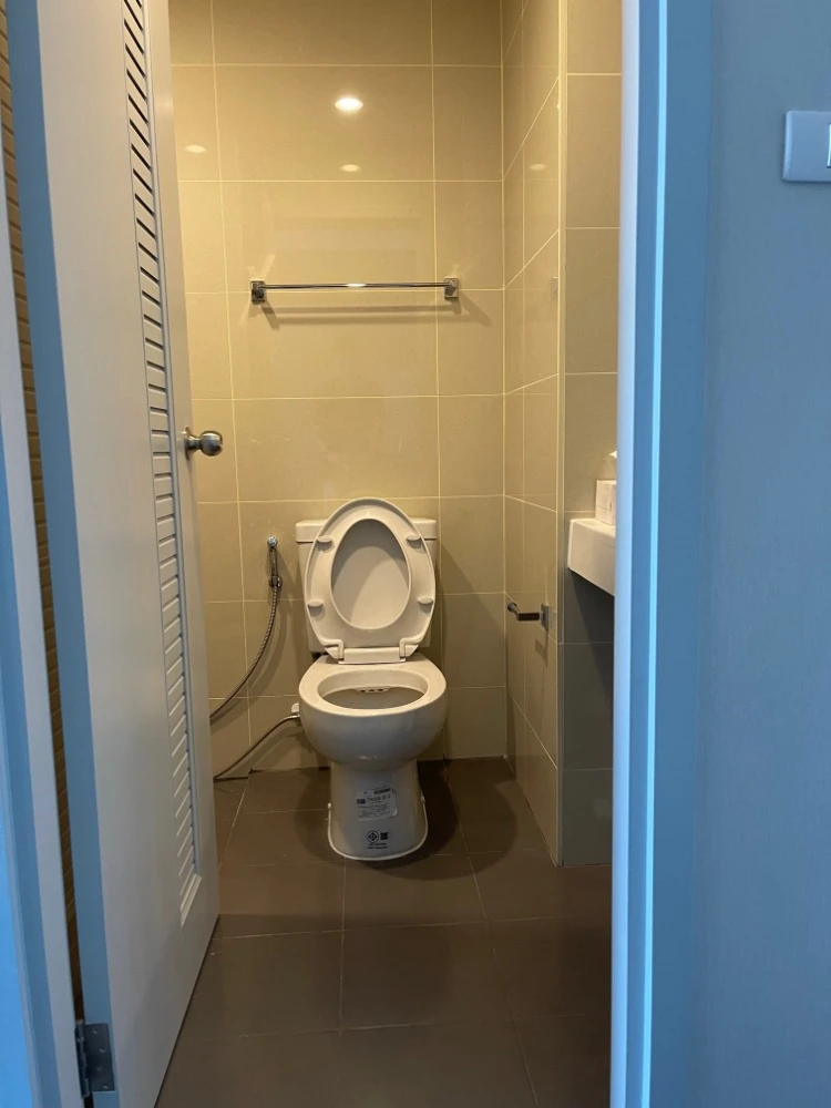 For rent, A Space Mega, 2 bedrooms, 16th floor, fully furnished, nice to live in, book now, don't miss out.
