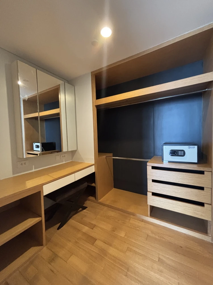 For rent: Aqua Residence Sukhumvit 49, large room, comfortable, lots of usable space, if you don't book, you'll regret it later.