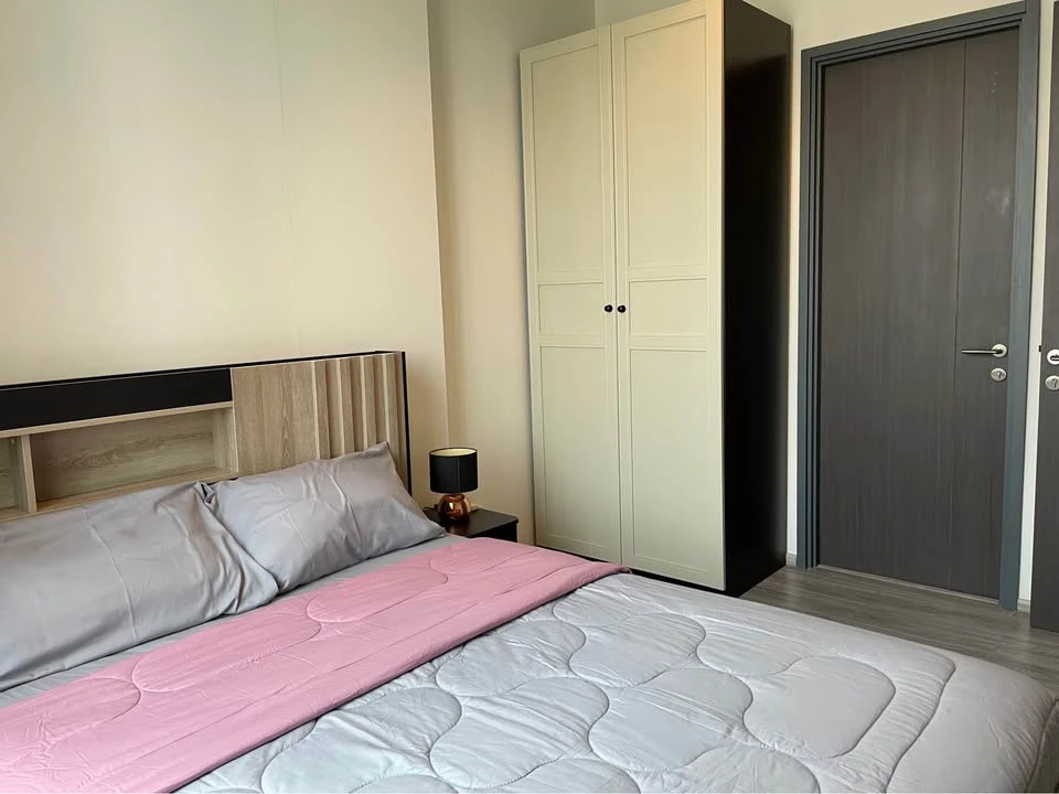 For rent: Edge by Sansiri Sukhumvit 23, 2nd floor, unobstructed view, Fully Furnished, with amenities all around, must book.