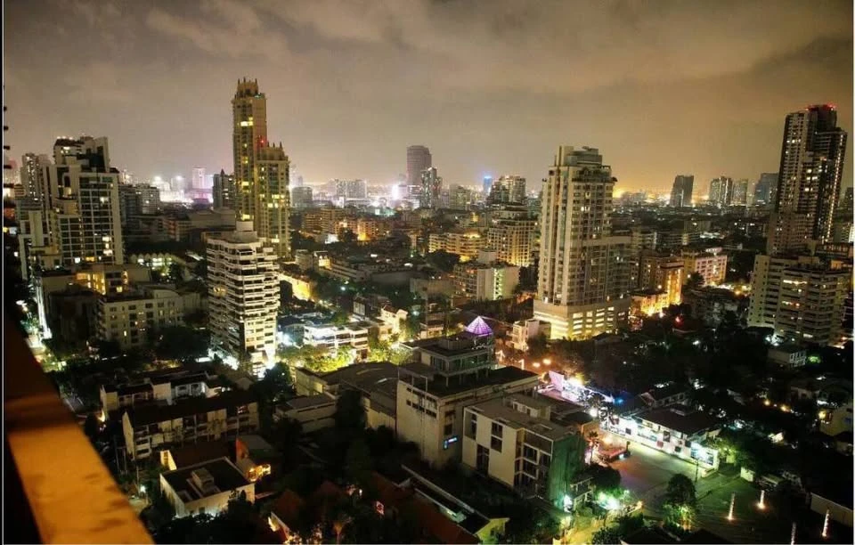 For rent: Edge Sukhumvit 23, ready to move in, fully furnished, high floor, hurry and reserve now++