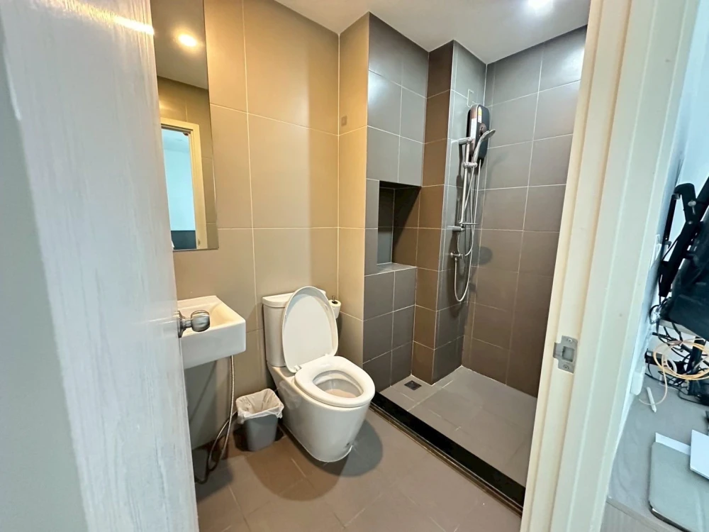 For rent: Elio Sathorn-Wutthakat, high floor, ready to move in, fully furnished, reserve now, don't miss out!
