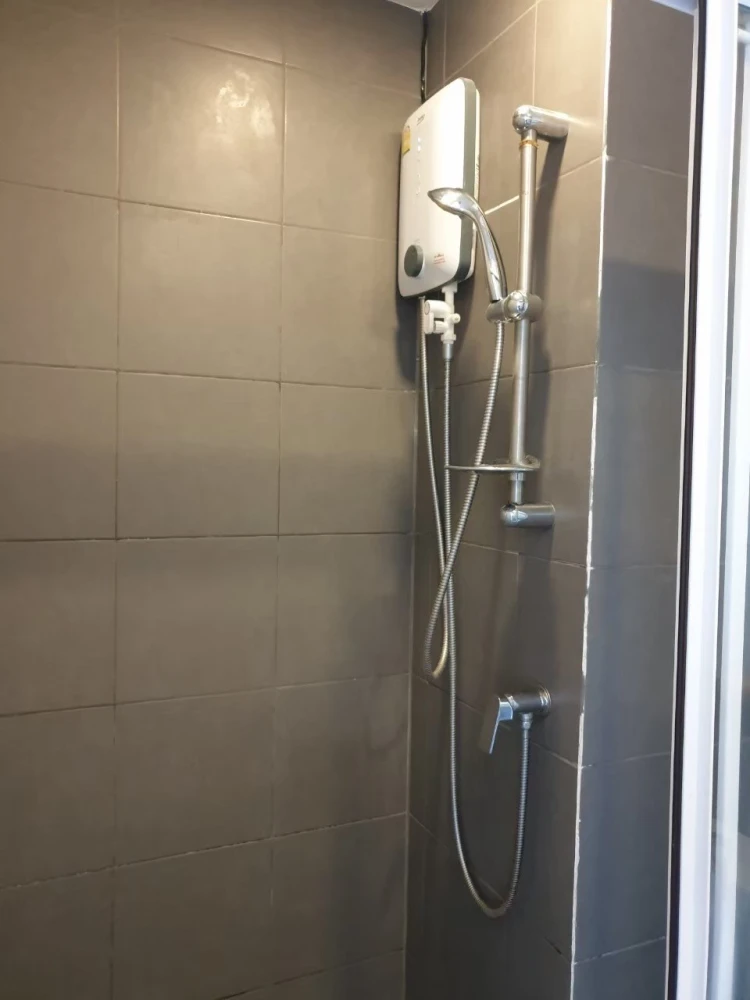 For rent: Elio Del Moss Phahon Yothin 34, studio room, electrical appliances, complete furniture, hurry and reserve now!