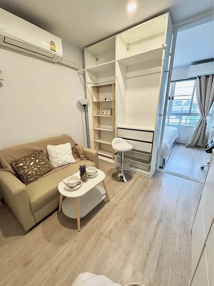 For rent: Elio Del Moss Phahonyothin 34, nice room, complete with electrical appliances. Hurry and reserve it quickly.