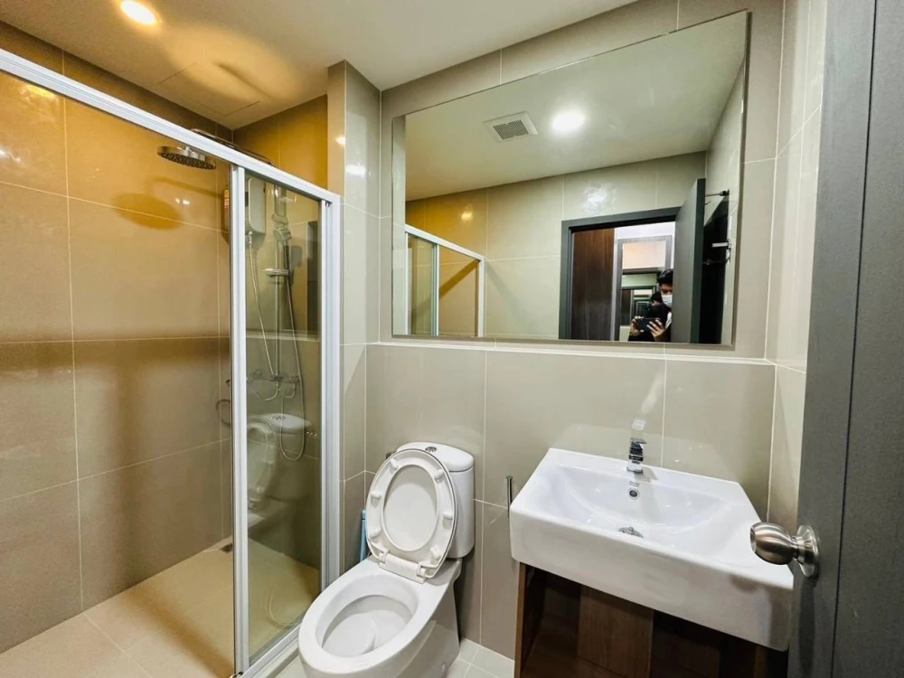 For rent: Elio Del Nest Udomsuk, high floor, fully furnished, spacious room, reserve now.