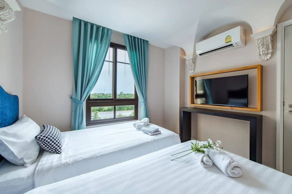 For rent: Espana Condo Resort Pattaya (Jomtien), 2 bedrooms, beautiful room, fully furnished, nice to live in, book now!