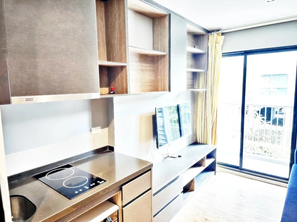 For rent!! Aspen Condo Lasalle, 2nd floor, Building B, beautiful room, fully furnished, ready to move in. Reserve now!!