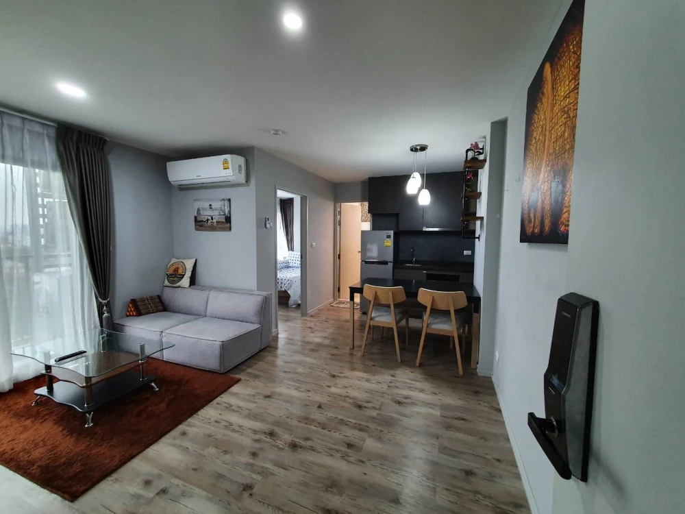 For rent!! Aspen Condo Lasalle, 8th floor, corner room, Building B2, fully furnished, ready to move in, don't wait, book now!!