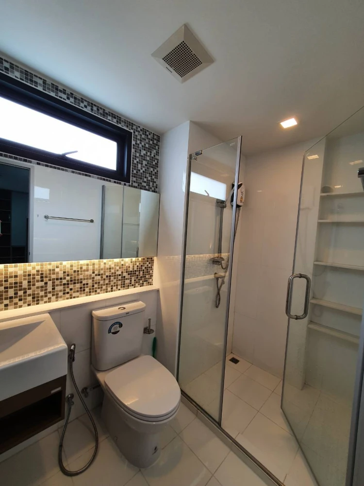 For rent!! Aspen Condo Lasalle, 8th floor, corner room, Building B2, fully furnished, ready to move in, don't wait, book now!!