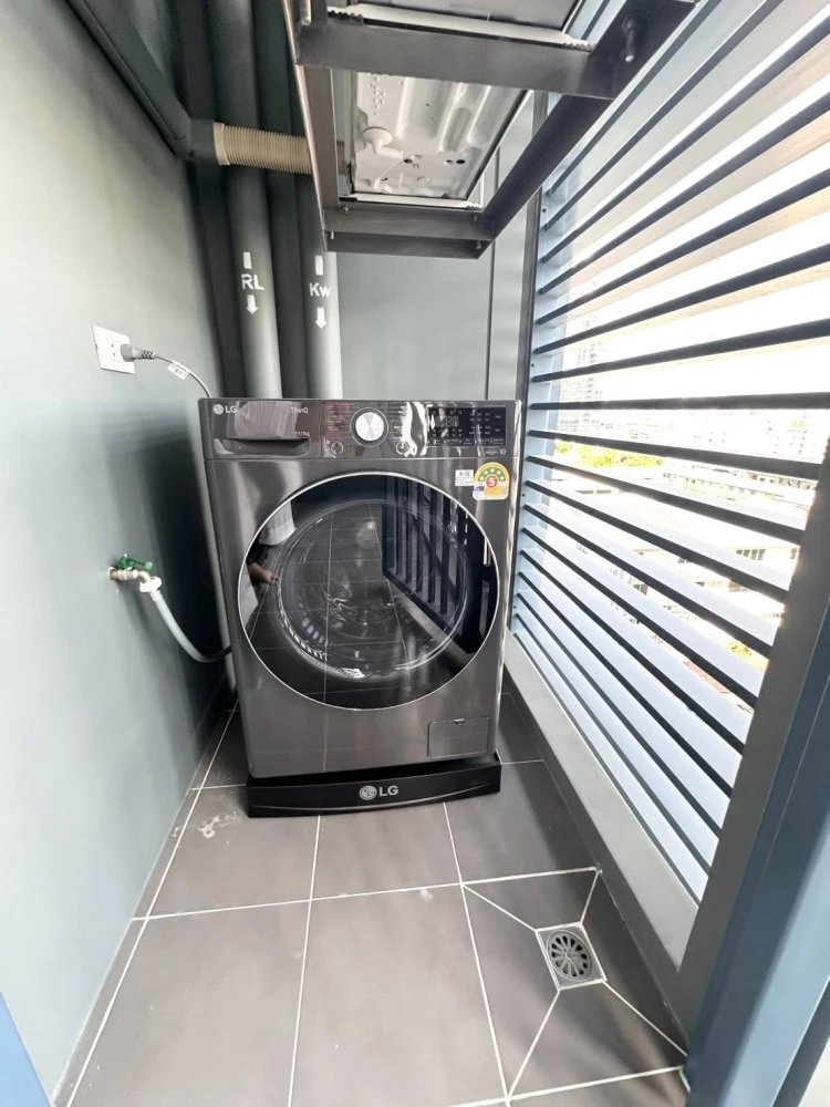 For rent, XT Phayathai, very spacious room, plenty of usable space, open view, no blocked view, book now, don't hesitate.