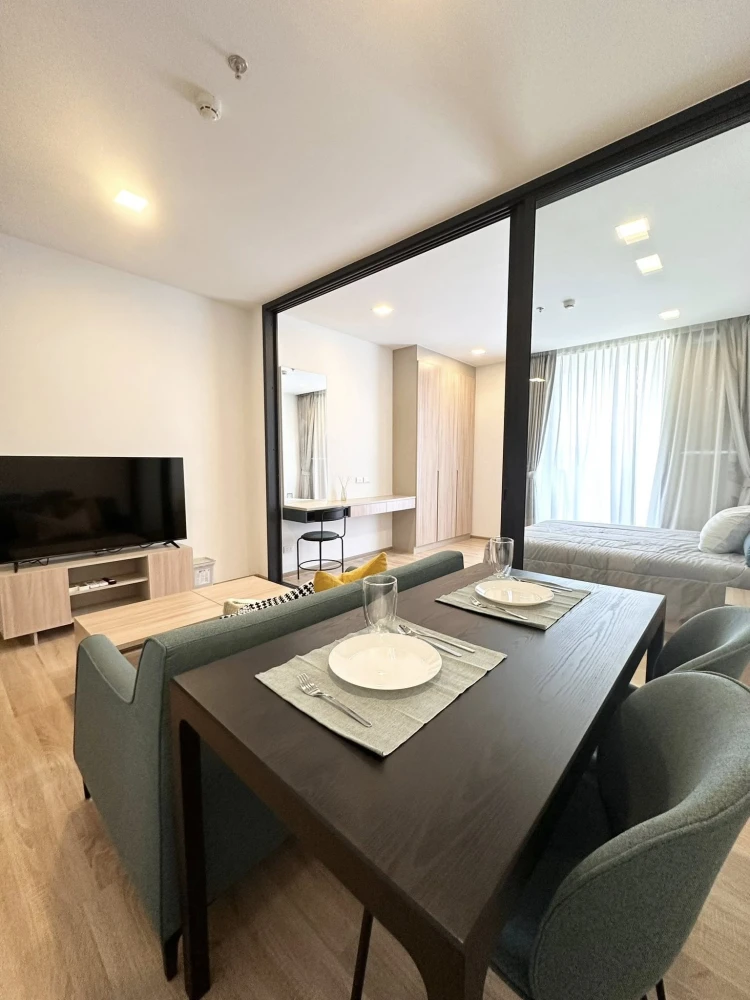 For rent, XT Phayathai, very spacious room, plenty of usable space, open view, no blocked view, book now, don't hesitate.
