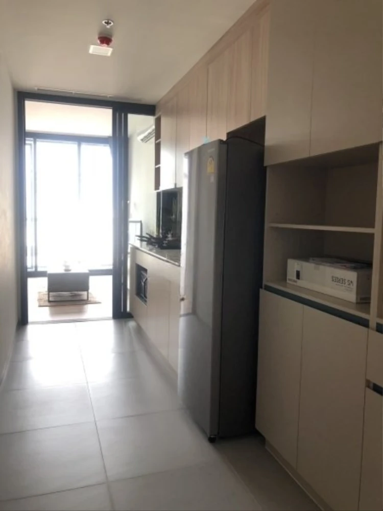 For rent: XT Phaya Thai. Beautiful room with great view, ready to move in, fully furnished, excellent facilities, close to the BTS. Book now!