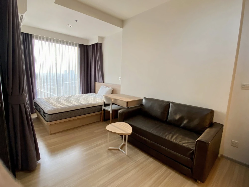 For rent, M Chatuchak, 20th floor, fully furnished, interested in owning, hurry and reserve now, urgently.