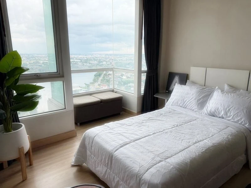 For rent!! M Society Condominium, 28th floor, Building A, beautiful room, fully furnished, ready to move in, don't miss it!!